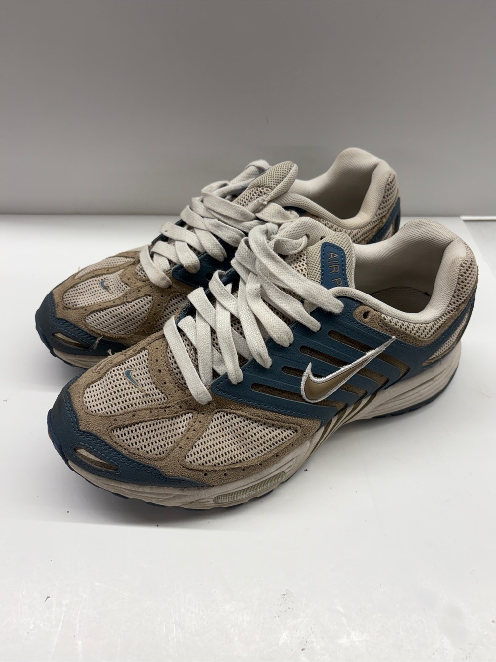 Used Nike Air Pegasus Sneakers in Beige and Navy with Swoosh Women’s size 7.5